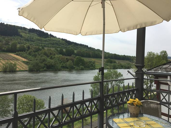 Ferienwohnung für 2 Personen, mit Balkon und Terrasse in Zell (Mosel) - 2