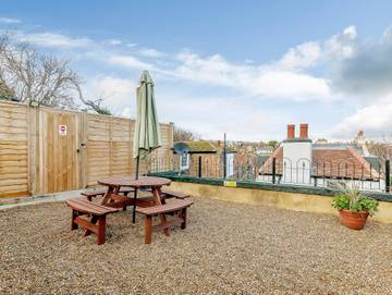 Holiday Rental for 5 People in Broadstairs, Kent, Photo 1