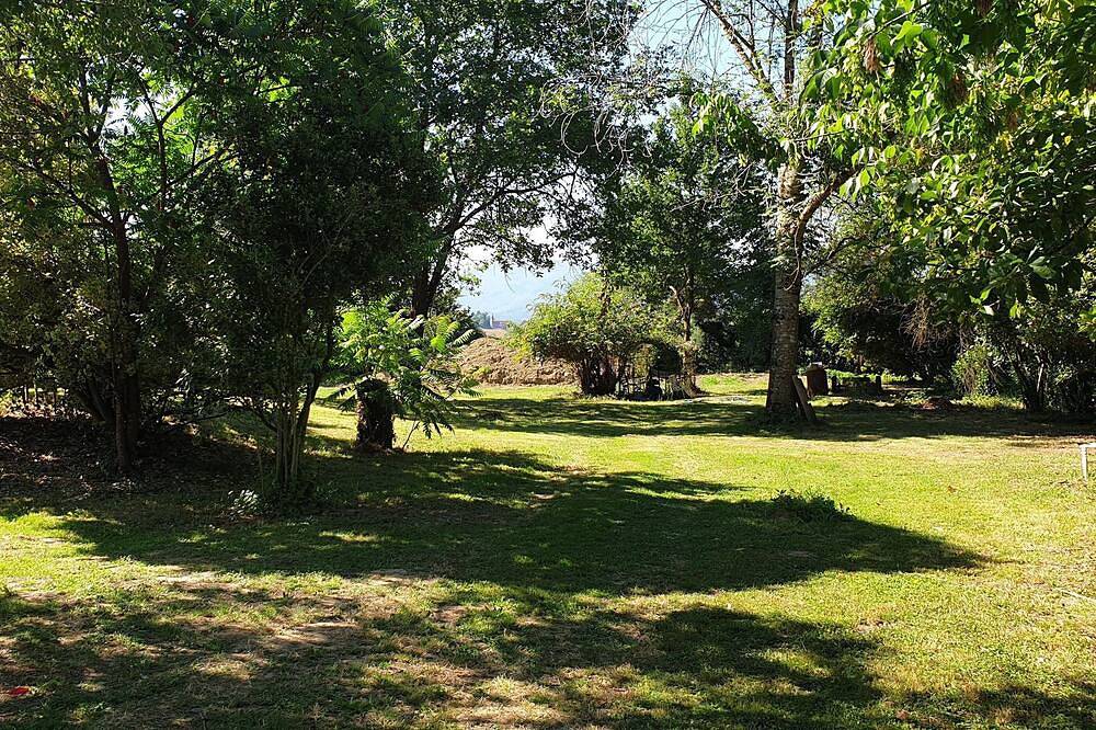 Le calme et le charme verdoyant in Salies-du-Salat, Haute-Garonne