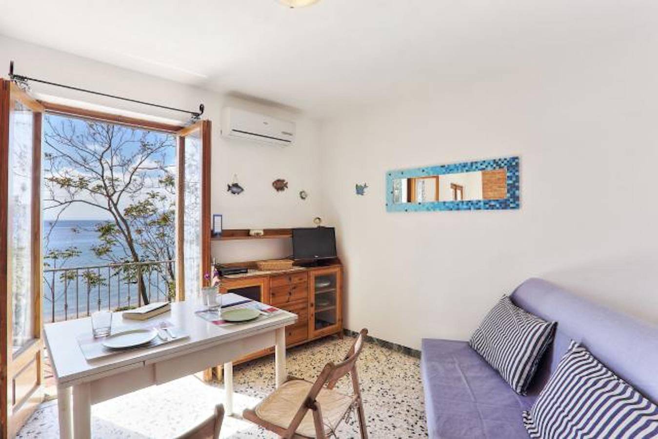 Ganze Wohnung, Ferienwohnung direkt am Meer – Appartamento Innamorata 2 in Innamorata, Elba