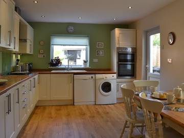 Holiday Rental for 6 People in Combe Martin, Devon, Photo 4