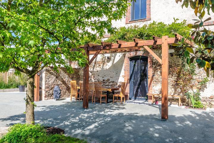Gîte pour 15 personnes, avec terrasse et jardin dans les Pays de la Loire - 4