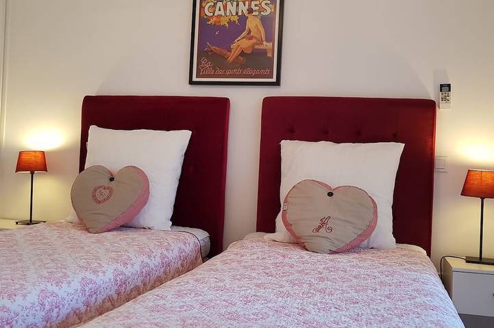 Villa für 8 Personen, mit Pool und Terrasse sowie Garten in Cannes - 4