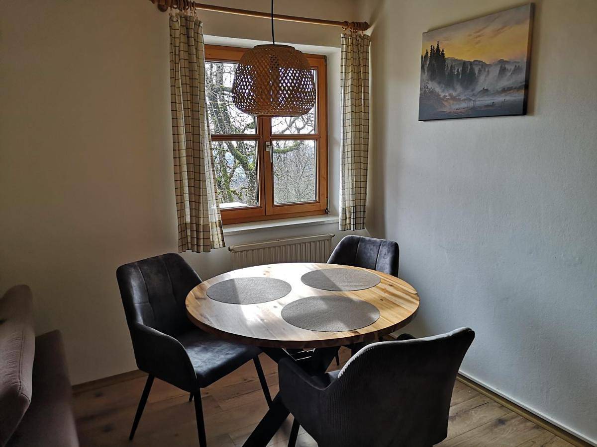 Ganze Wohnung, One-Bedroom Apartment in Grattersdorf, Vorderer Bayerischer Wald