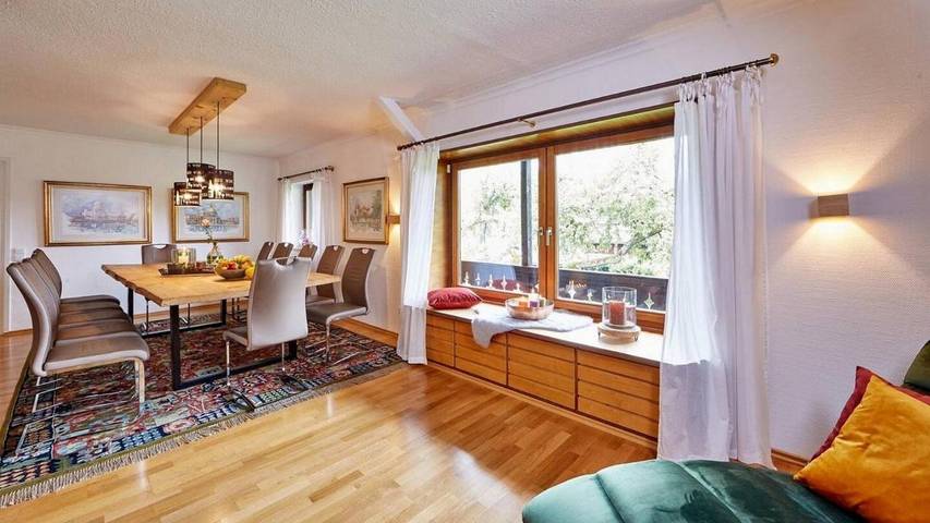 Ferienhaus für 14 Personen, mit Balkon und Terrasse sowie Ausblick