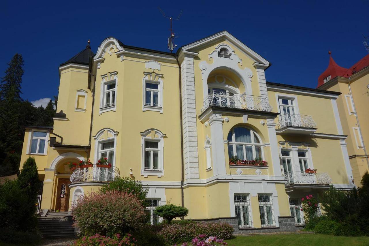 Ganze Wohnung, One-Bedroom Apartment with Garden View in Marienbad, Karlsbad und Umgebung