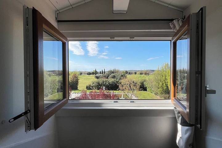 Appartamento intero, Appartamento Sunset golf  con piscina in Castelnuovo del Garda, Prealpi Gardesane