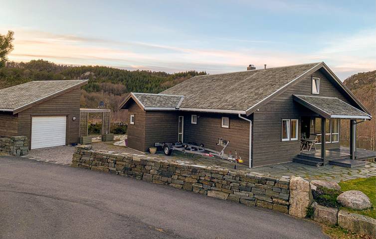 Ferienhaus für 6 Personen, mit Terrasse und Garten in Vest-Agder - 3