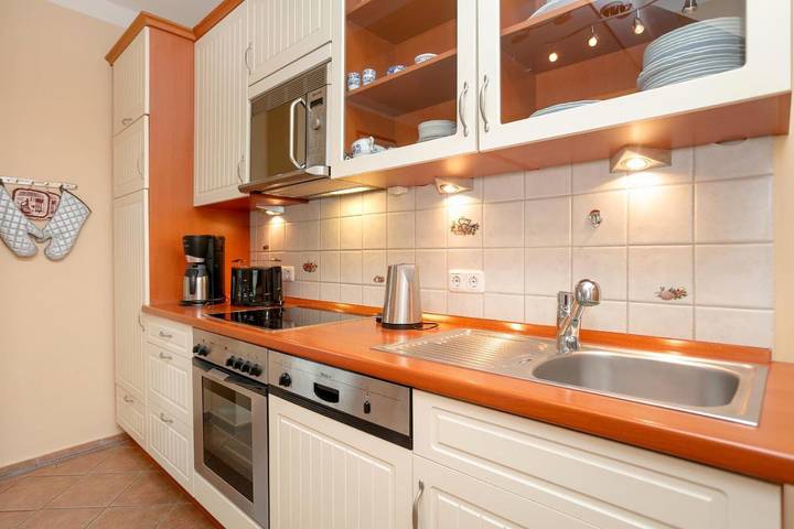Ferienhaus für 3 Personen, mit Garten und Ausblick in Thiessow - 4