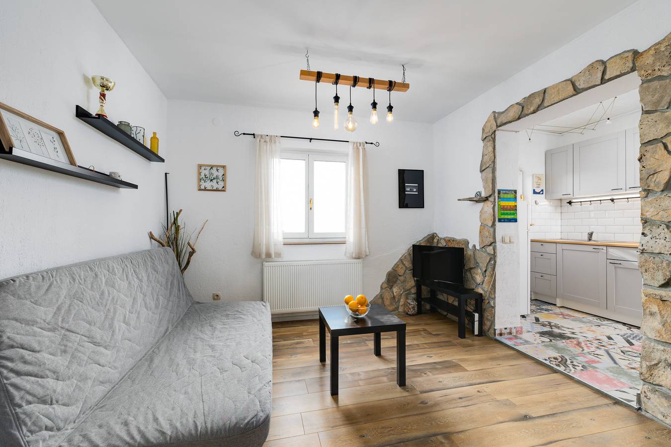 Cały apartament, Apartament wakacyjny dla 3 osób z balkon in Njivice, Krk