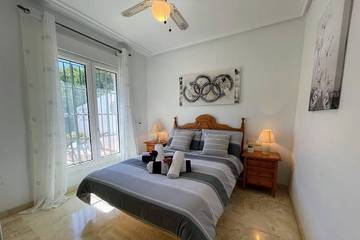 Bungalow para 4 Personas en Orihuela, Costa Blanca, Foto 2