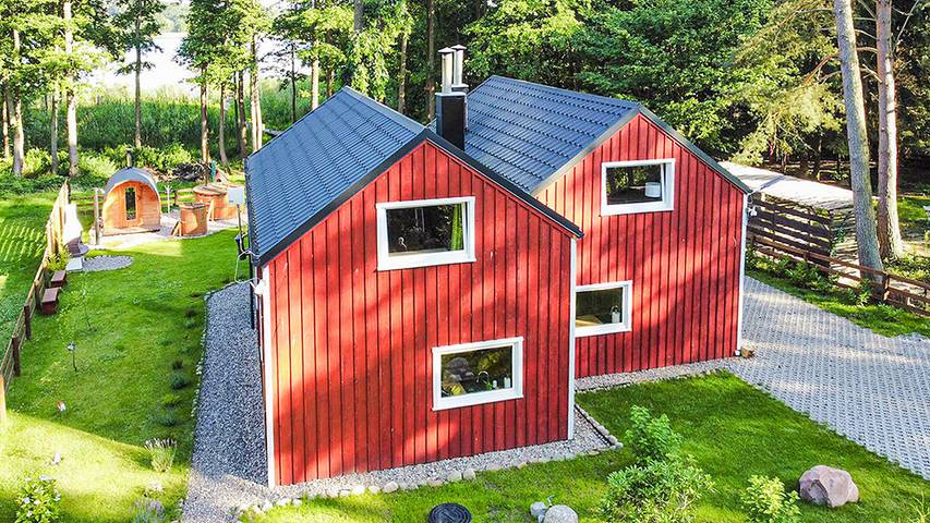 Ferienhaus mit Meerblick für 6 Personen, mit Ausblick und Sauna sowie Garten und Balkon im Stettiner Haff