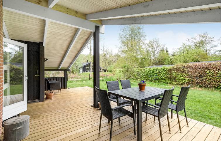 Location de vacances pour 6 personnes, avec terrasse et jardin à Ebeltoft - 4