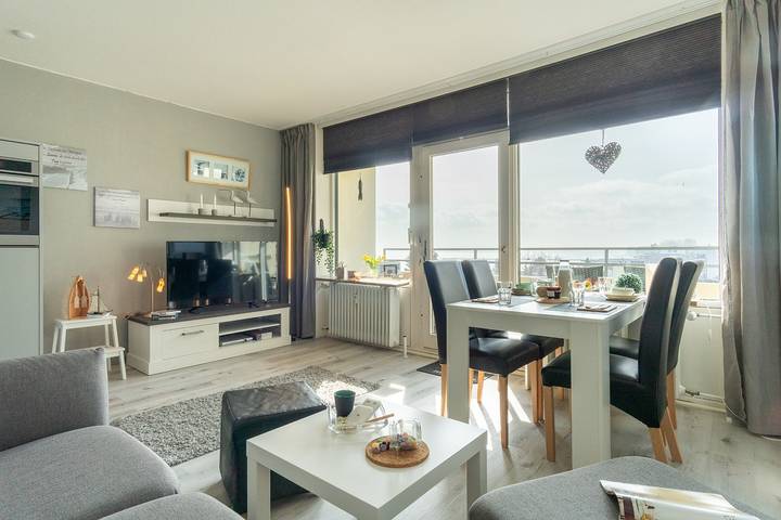 Ferienwohnung für 4 Personen, mit Meerblick und Balkon - 1