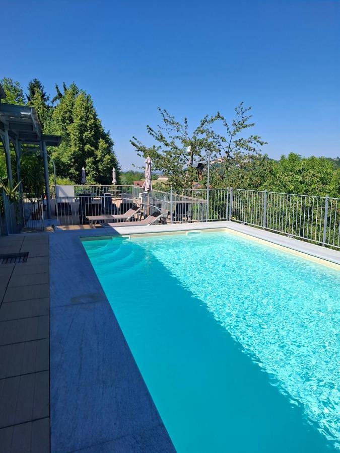 Gîte pour 3 personnes, avec vue ainsi que jardin et piscine à Mondovì - 2