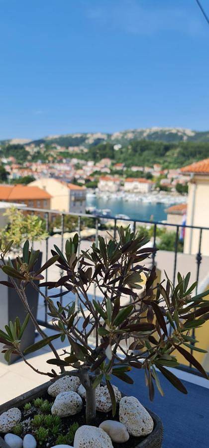 Ferienhaus für 6 Personen, mit Ausblick und Balkon in Rab Stadt - 4