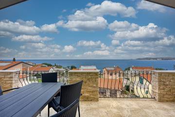 Ferienwohnung für 5 Personen, mit Balkon/Terrasse in Umag