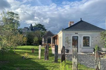 Gîte pour 10 personnes, avec jardin à Mozé-sur-Louet