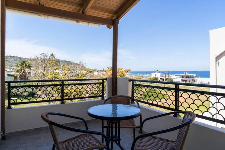 Gîte pour 5 personnes, avec jardin ainsi que balcon et piscine dans Milatos Beach - 3