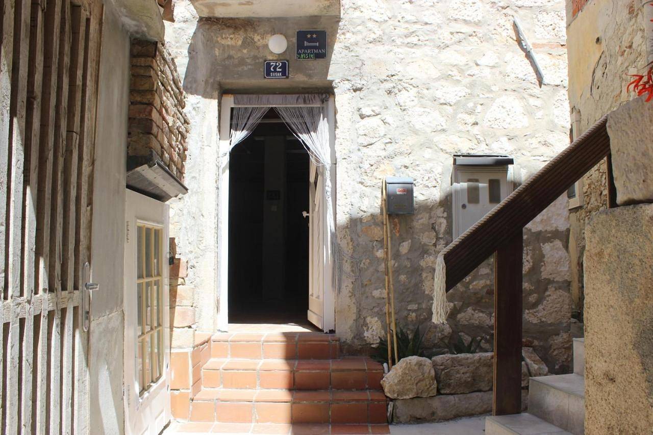 Heat Hostel in Susak