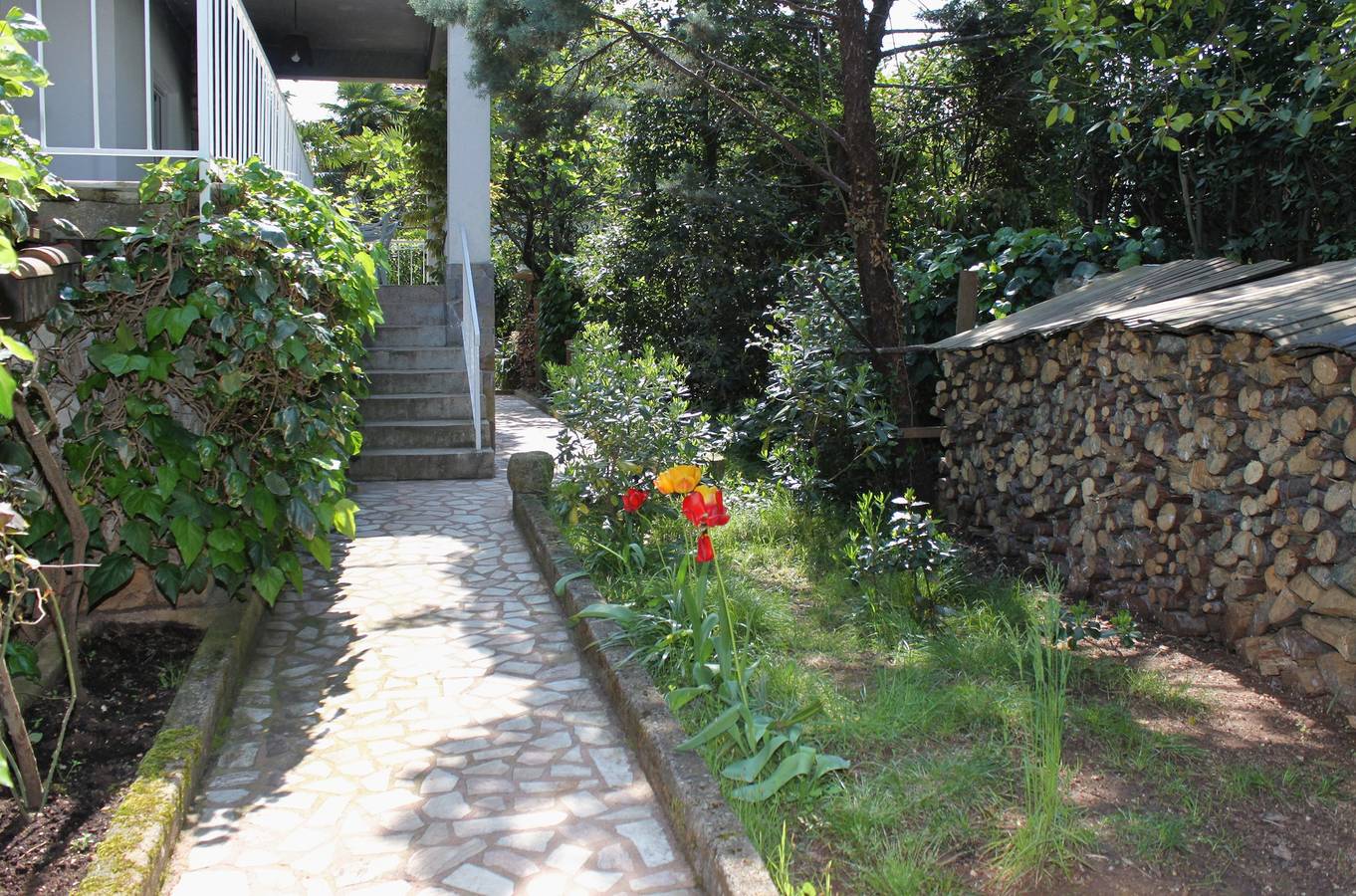 Entire apartment, One bedroom apartment with terrace Malinska, Krk A-5290-b in Milcetici, Krk