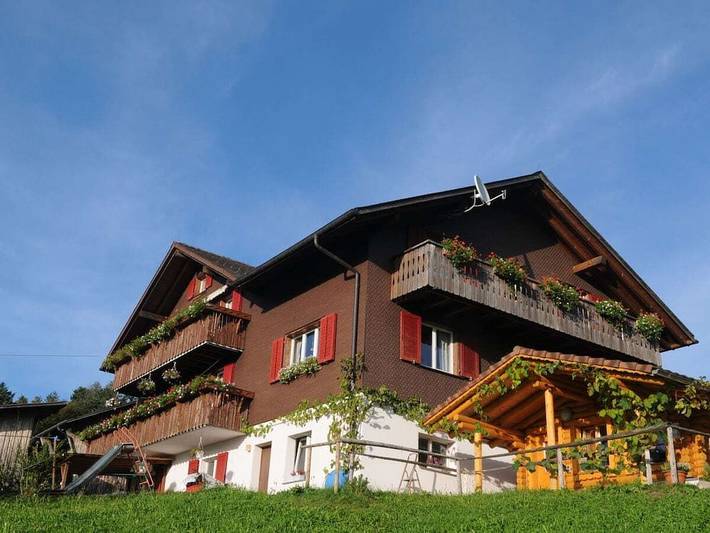 Ferienhaus für 5 Personen, mit Balkon und Garten sowie Sauna - 1