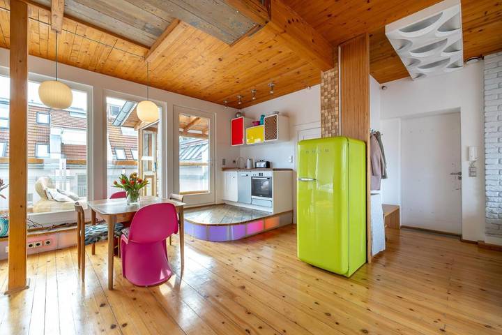 Ferienwohnung für 2 Personen, mit Garten und Ausblick sowie Balkon in Kreuzberg Berlin