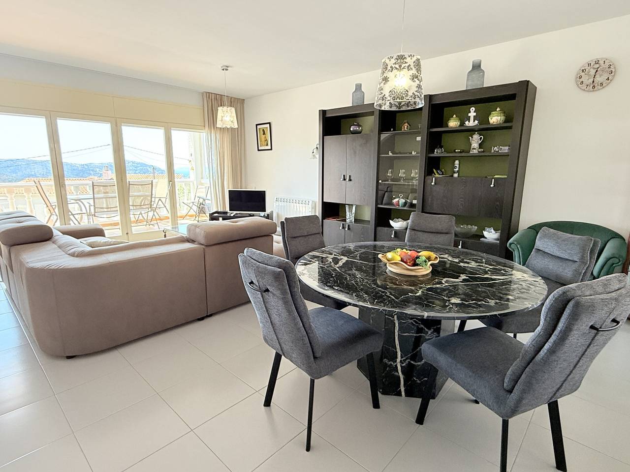 Villa à Roses avec piscine privée, climatisation et Wi-Fi in El Mas Fumats, Roses