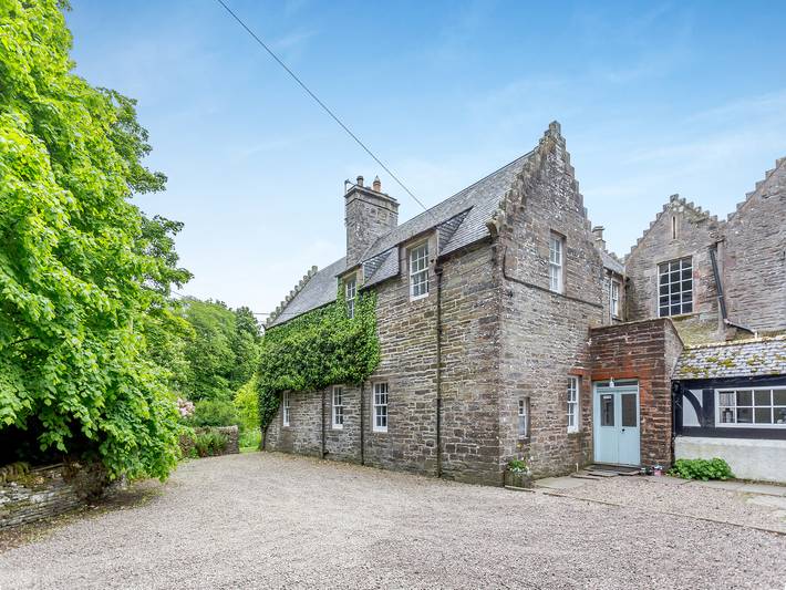 Cottage for 5 people, with garden, with pets in Caithness