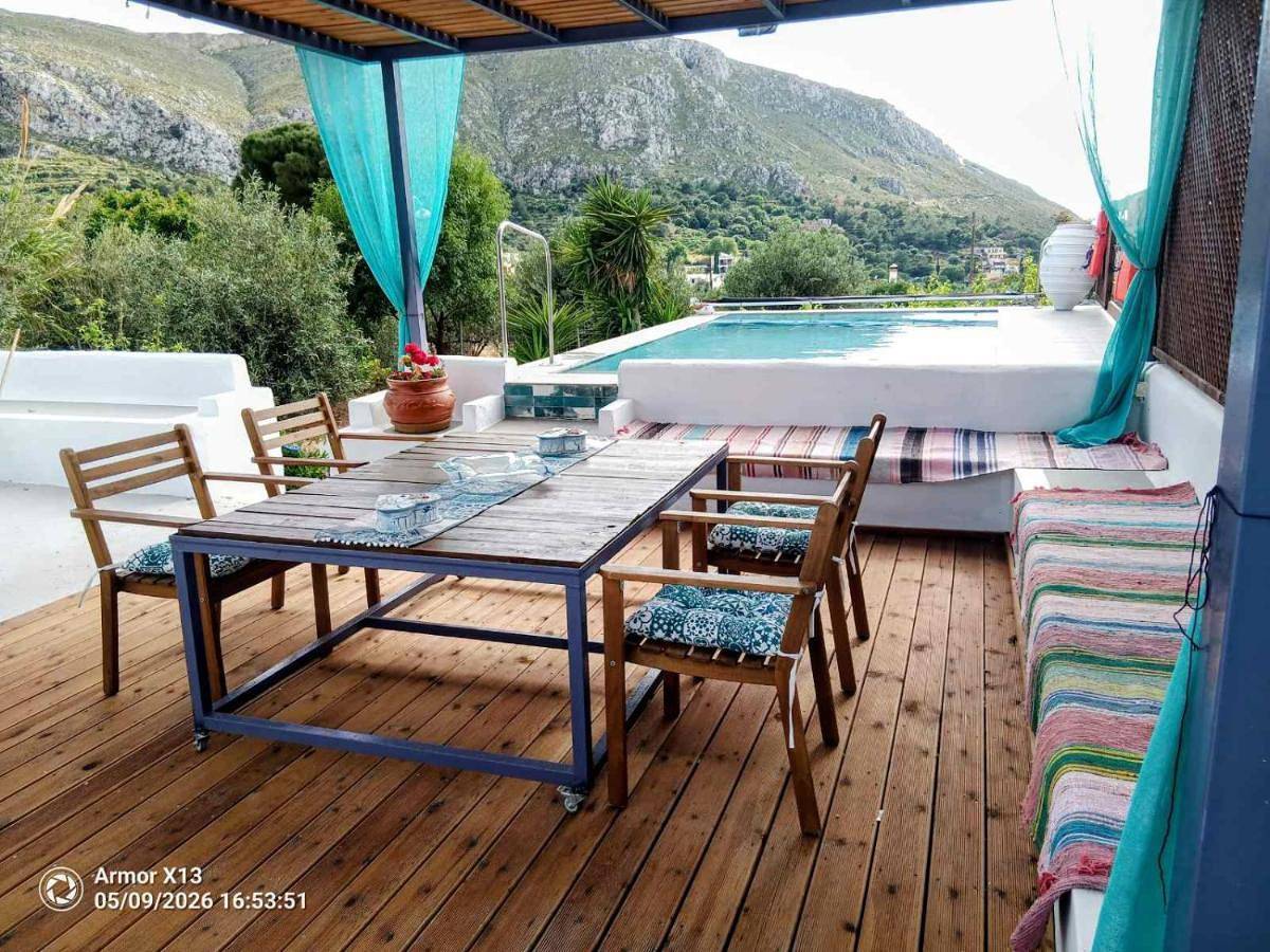 Ganze Wohnung, Kareshome-Privacy-view in Panormos, Kalymnos