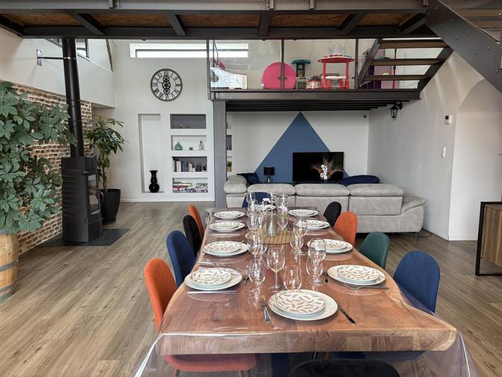 Gîte pour 12 personnes, avec terrasse et jardin, animaux acceptés dans Allier - 2