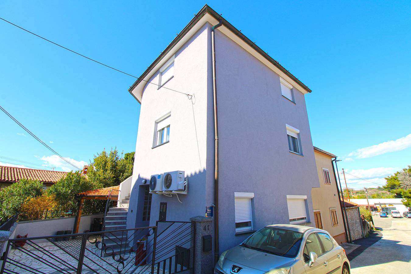 Ganze Wohnung, Ferienwohnung für 4 Personen mit Terrasse in Pomer, Südküste Istrien
