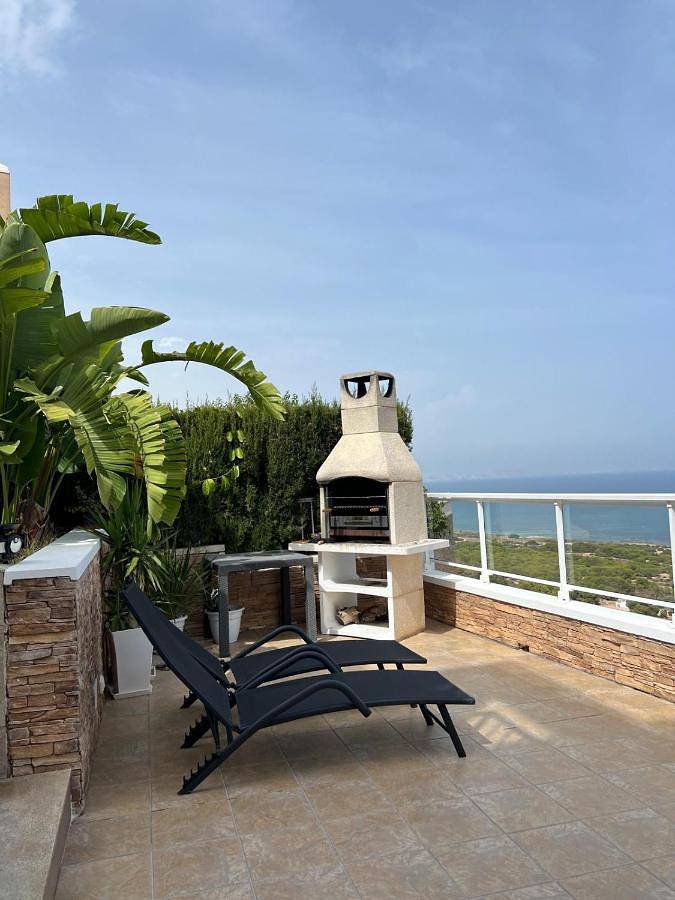 Apartamento inteiro, Three-Bedroom House in Mediterraneo (Gran Alacant), Monte Faro
