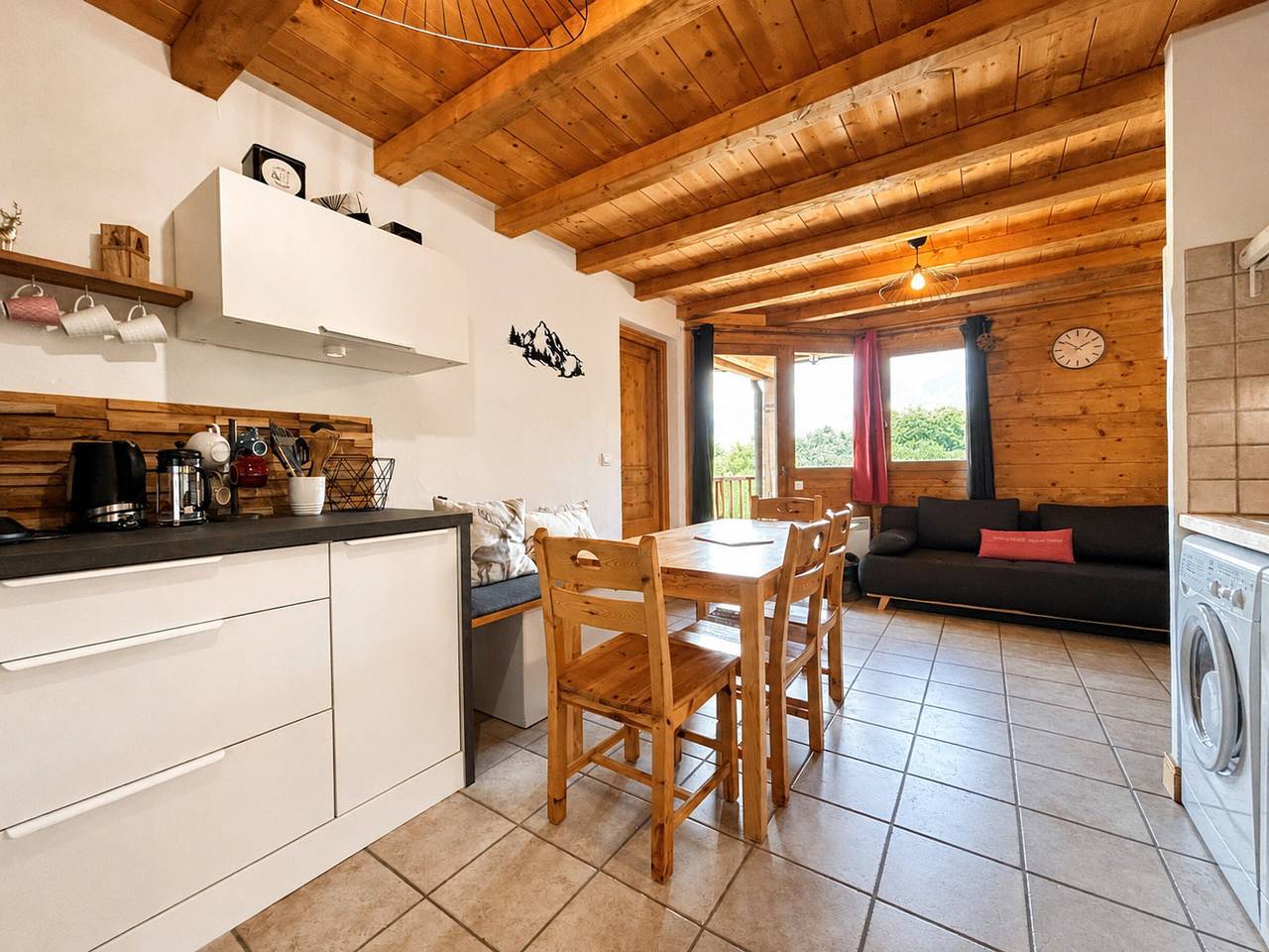 Appartement entier, Appartement cosy avec balcon en montagne pour 6/7 personnes in Cohennoz, Région d'Albertville