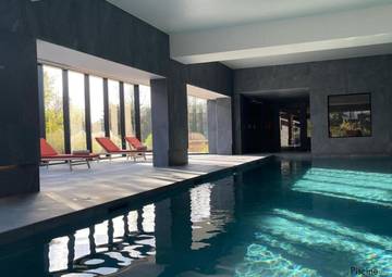 Hôtel pour 2 personnes, avec piscine ainsi que sauna et jardin dans Torcy