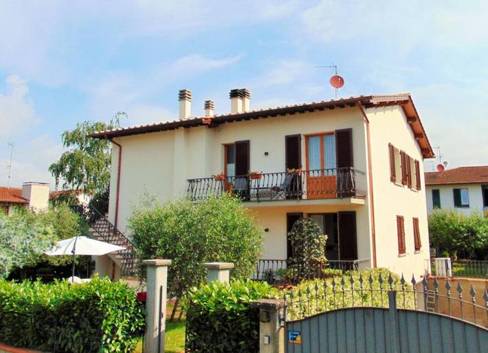 Gîte pour 7 personnes, avec jardin dans Scarperia - 4
