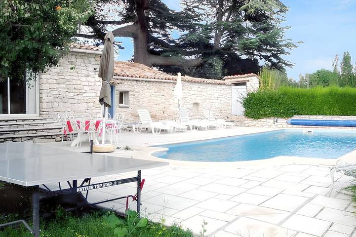 Location de vacances pour 4 personnes, avec jardin à Saint-Michel-l'Observatoire