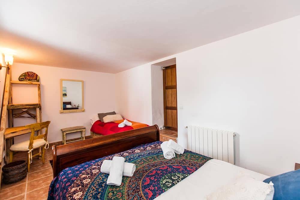 Can Rosa Ibiza, privater Pool & 10 Minuten zum Strand in Santa Gertrudis de Fruitera, Santa Eulària des Riu