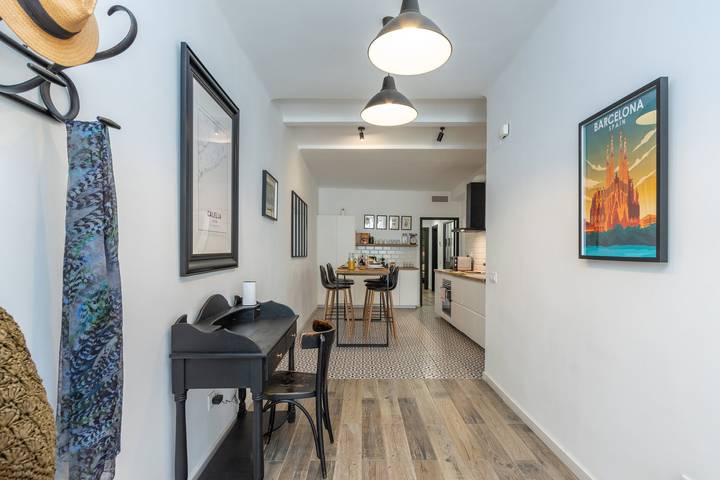 Apartamento entero, Can Martínez - Flat 1. luminoso a 100m de la playa in Calella, Costa del Maresme
