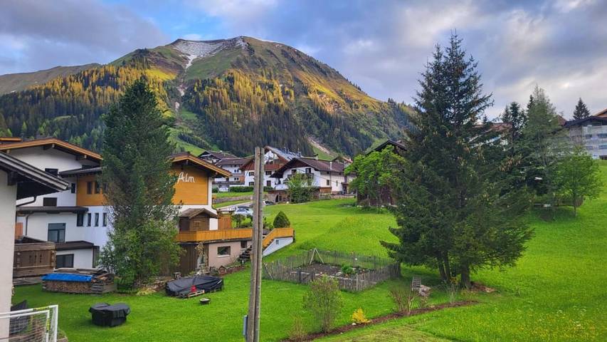 Ferienwohnung für 2 Personen, mit Garten und Ausblick sowie Kinderpool, kinderfreundlich in Berwang - 4
