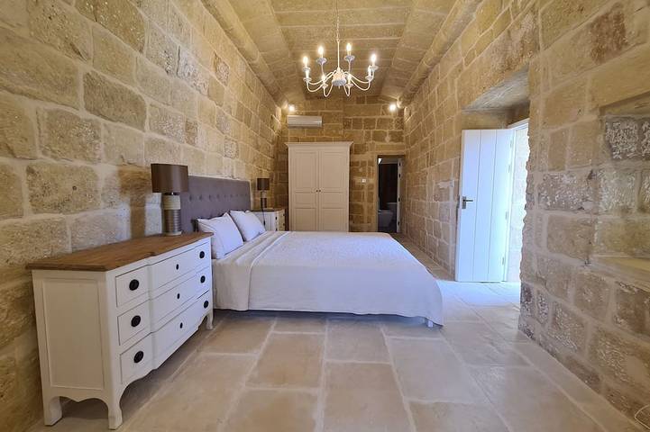 Neu umgebautes freistehendes Bauernhaus in Gharb, Gozo