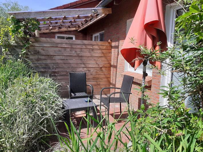 Ferienwohnung für 2 Personen, mit Terrasse und Garten, kinderfreundlich in Hooksiel - 4