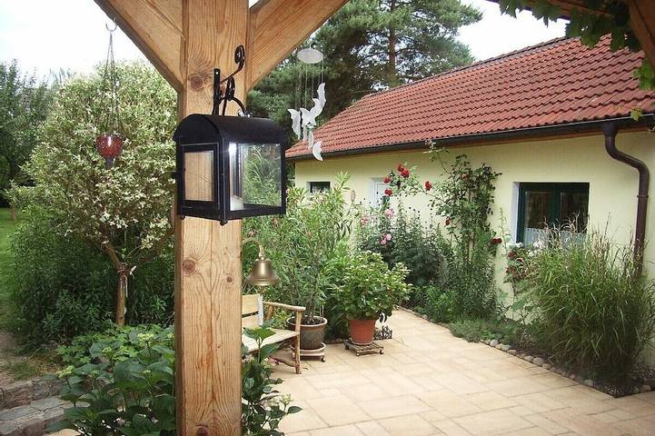 Ferienhaus für 4 Personen, mit Terrasse und Garten in Pinnow
