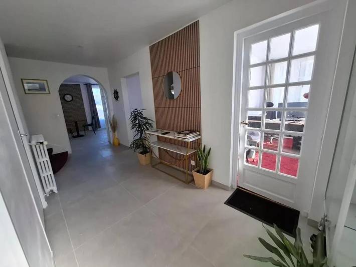 Location de vacances pour 8 personnes, avec terrasse et jardin à Montebourg - 3
