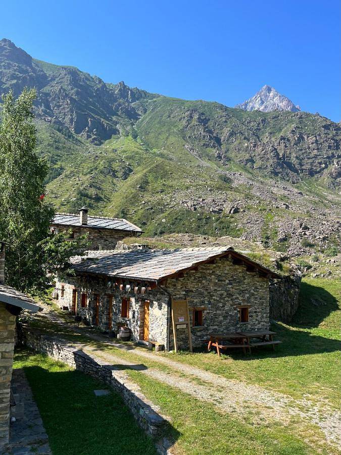 Chambre d’amis pour 4 personnes, avec vue dans Crissolo - 2