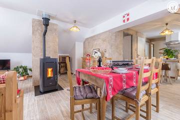 Maison De Vacances pour 4 Personnes dans Entremont-le-Vieux, Région de Chambéry, Photo 4