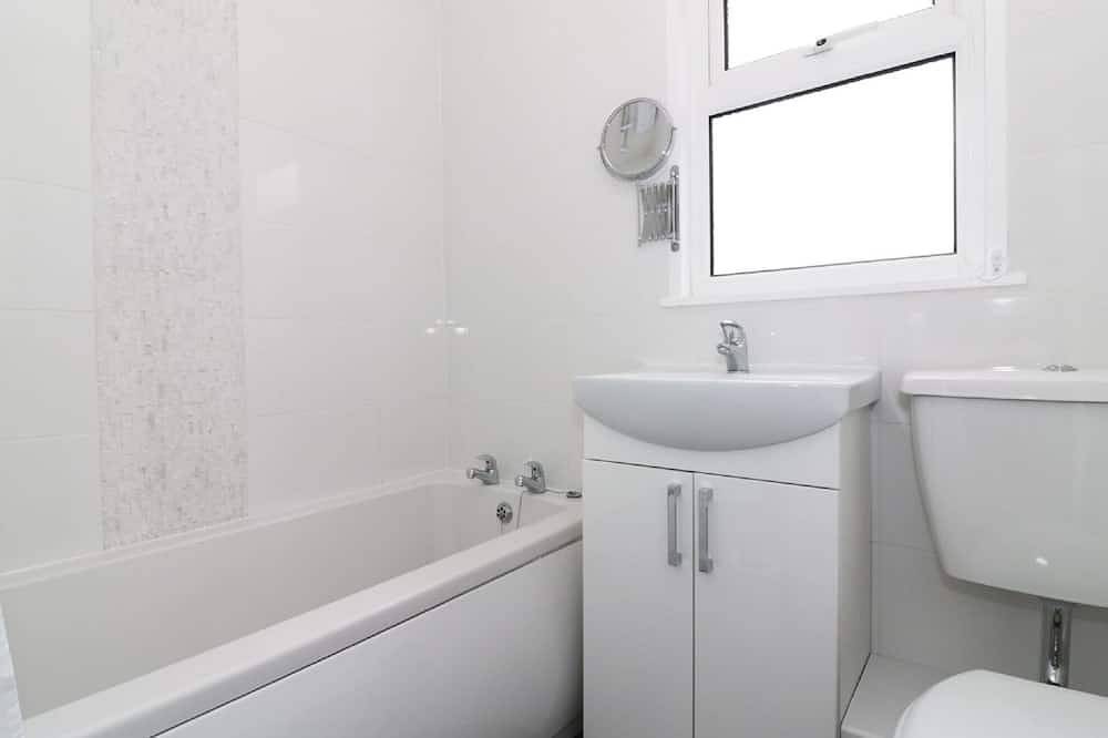 Stylish Chalet Complex 5 min stroll to Scratby Beach / convenient for the Broads in California (Great Yarmouth), Great Yarmouth