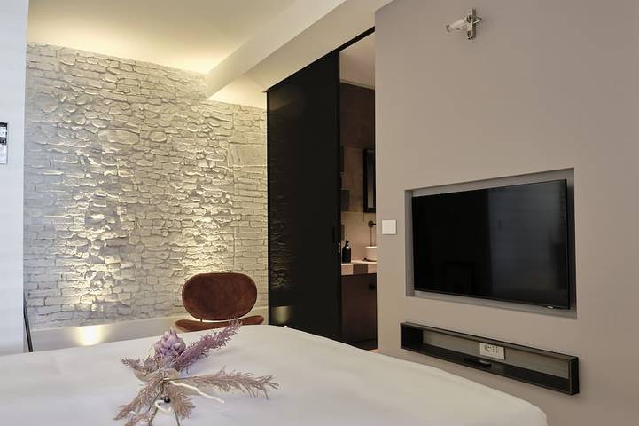 Apartamento entero, Serendipity: apartment Vega (2 beds - 2 baths) Alba center in Alba, Langhe