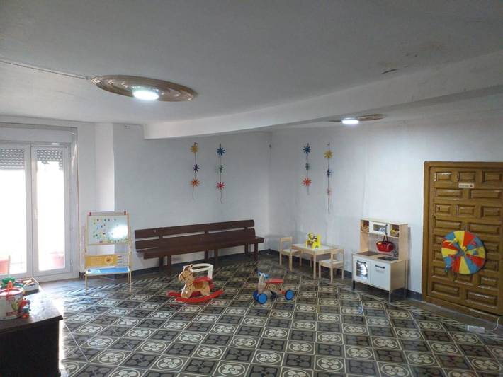 Casa rural para 15 personas, con piscina para niños además de jardín y piscina, Se admiten mascotas en Aragón - 4