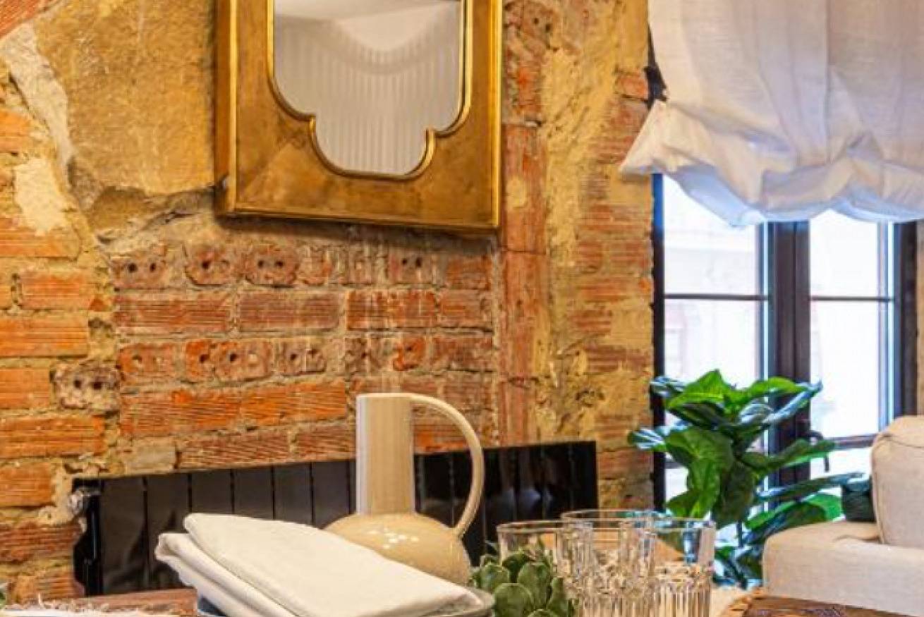 Appartamento intero, Bilbao la Vieja design accommodation in Ibaiondo, Bilbao